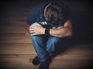 דיכאון בעבודה: מהזיהוי ועד לטיפול